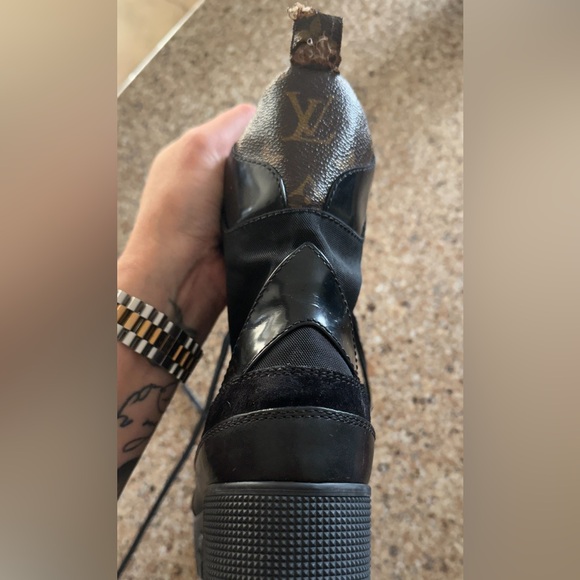 Authentic LouisVuitton Laureate Platform Desert Boot, Black 37.5, VGUC - Picture 14 of 16